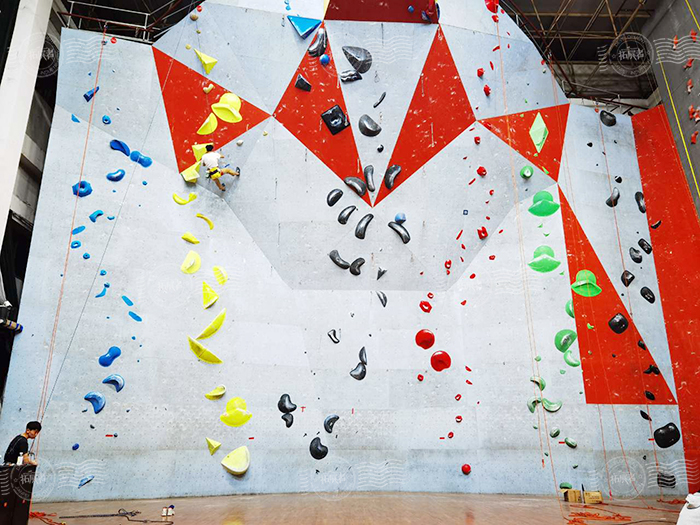 indoor climbing, climbing wall, rock climbing, climbing gym, artificial climbing wall