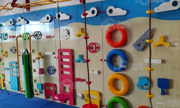 Xingyang Kindergarten Playground Climbing Wall